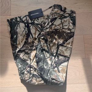 PLT camo pants BRAND NEW with tags (baggy style)
